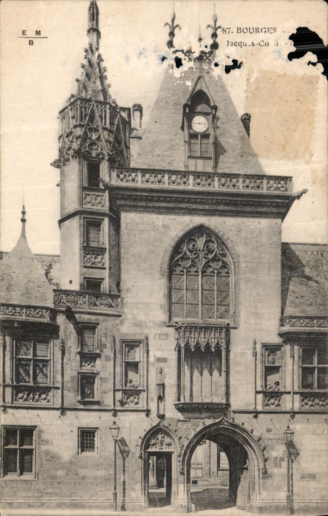 Hôtel de Ville de Bourges — vue de la façade gothique avec tour et horloge — éditeur Jacquet & Cie, n° 87