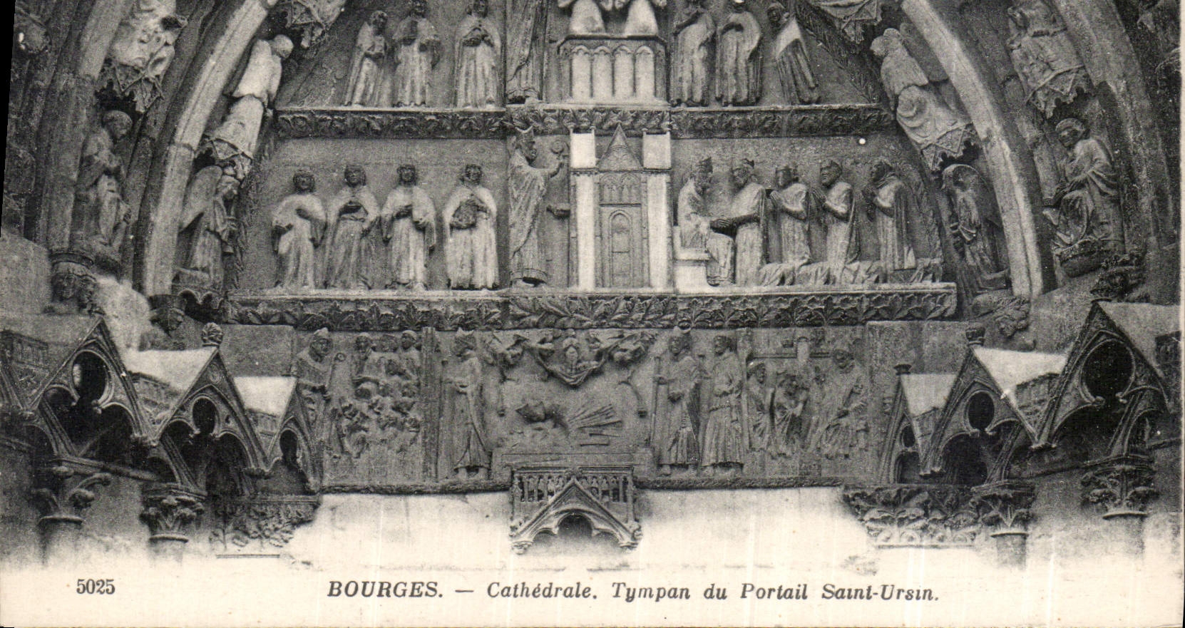 CPA Bourges Cathedrale Tympan du portail Saint Ursin 