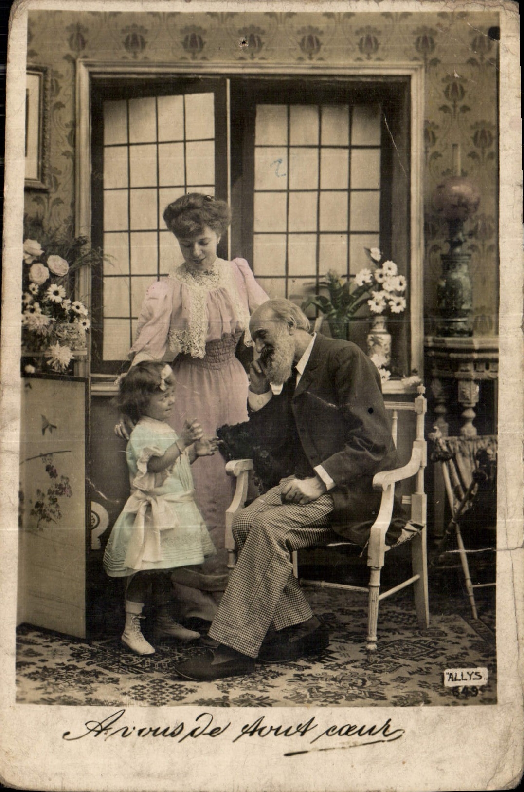 CPA Femme Enfant Grand pere