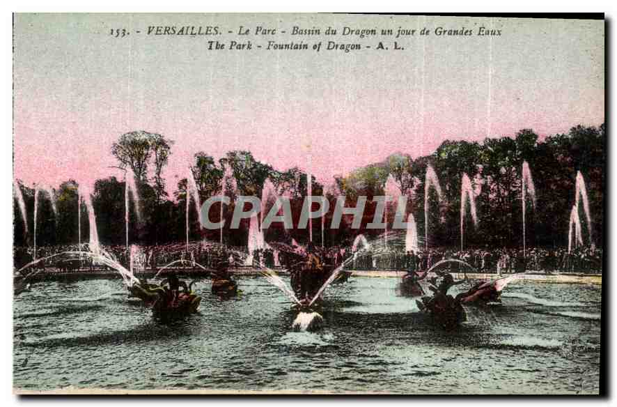 CPA Versailles le Parc Bassin du Dragon un jour de Grandes Eaux 
