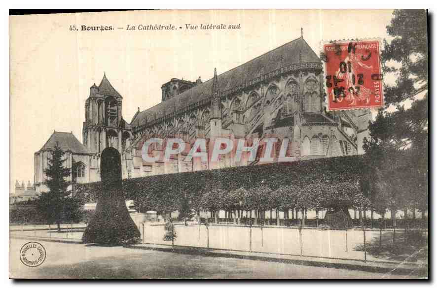 CPA Bourges la Cathedrale vue laterale sud 