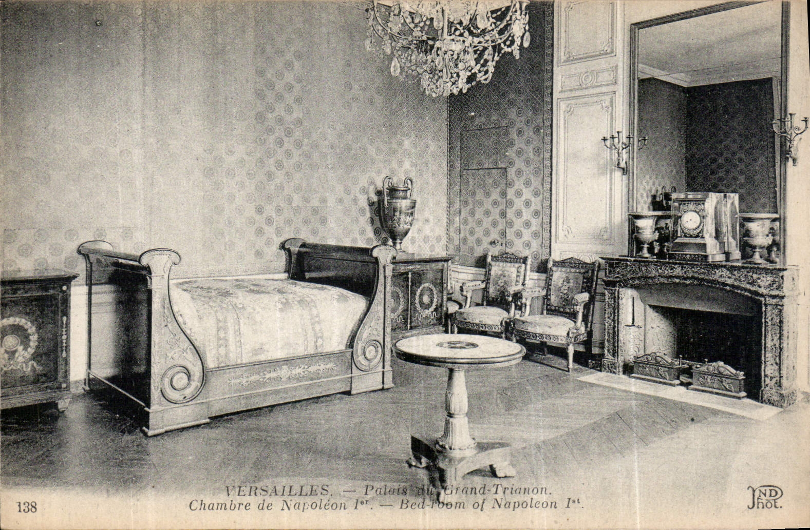 Chambre de Napoléon Ier — Palais du Grand-Trianon — Versailles