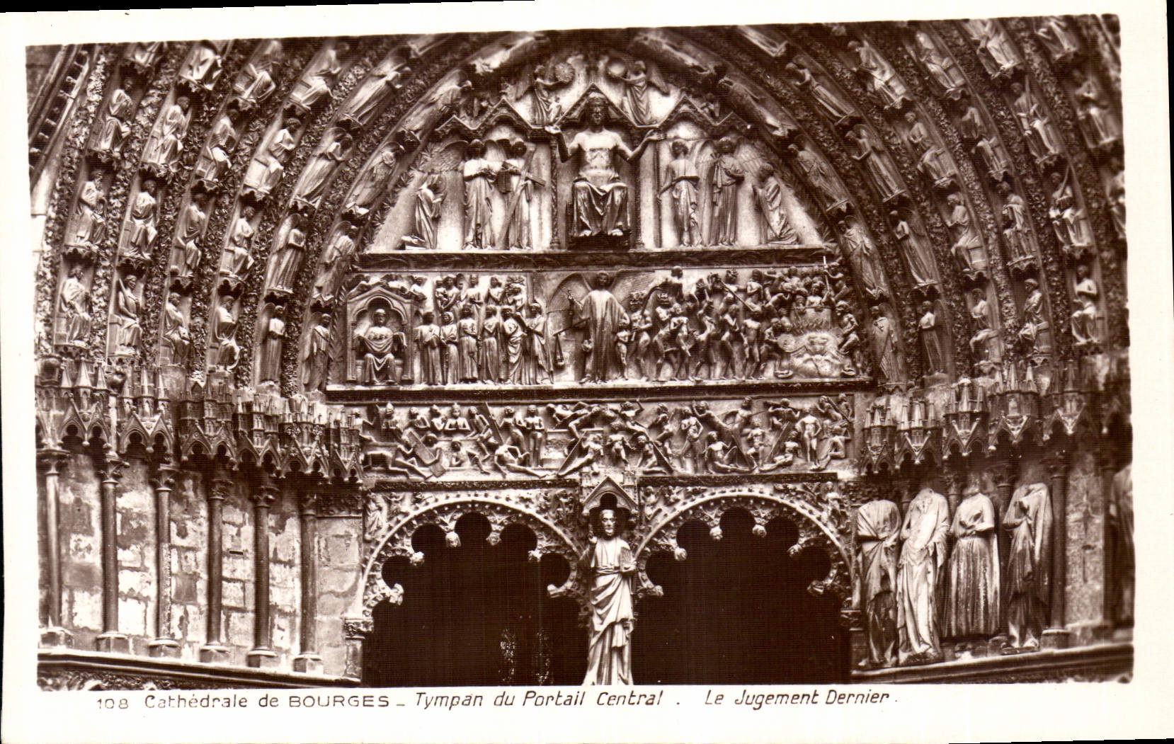 CPA Cathedrale de Bourges Tympan du Portail Central le Jugement dernier 