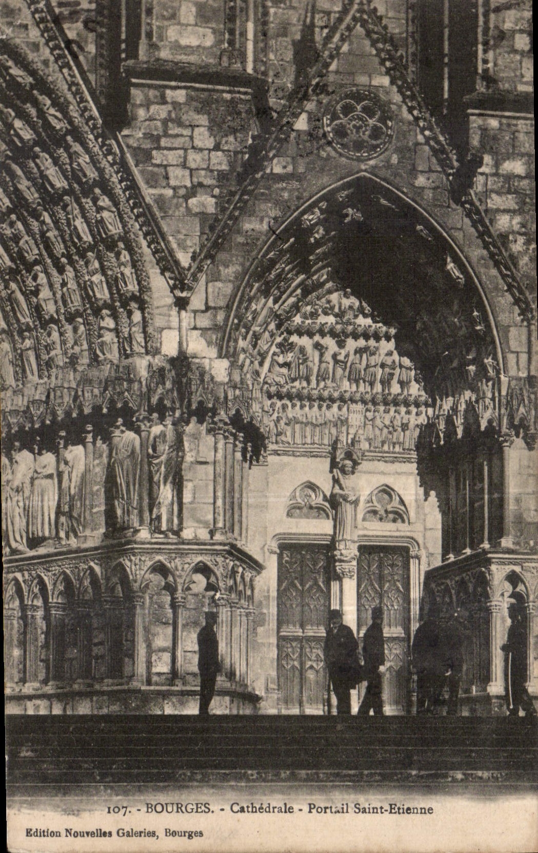 CPA Bourges Cathedrale Portail Saint Etienne 