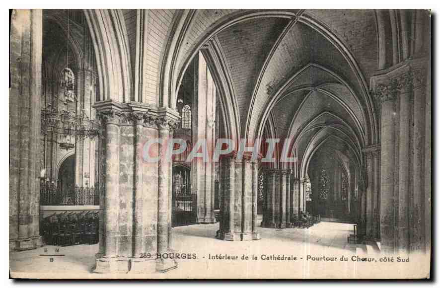 CPA Bourges Interieur de la Cathedrale Pourtour du Choeur cote Sud 