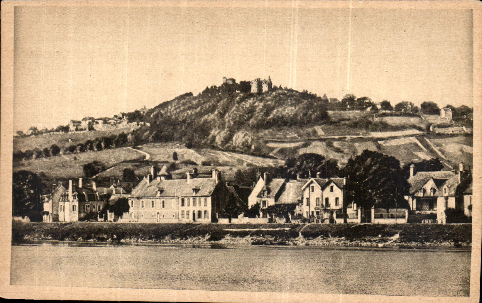 CPA Sancerre Vue generale prise des bords de la Loire 