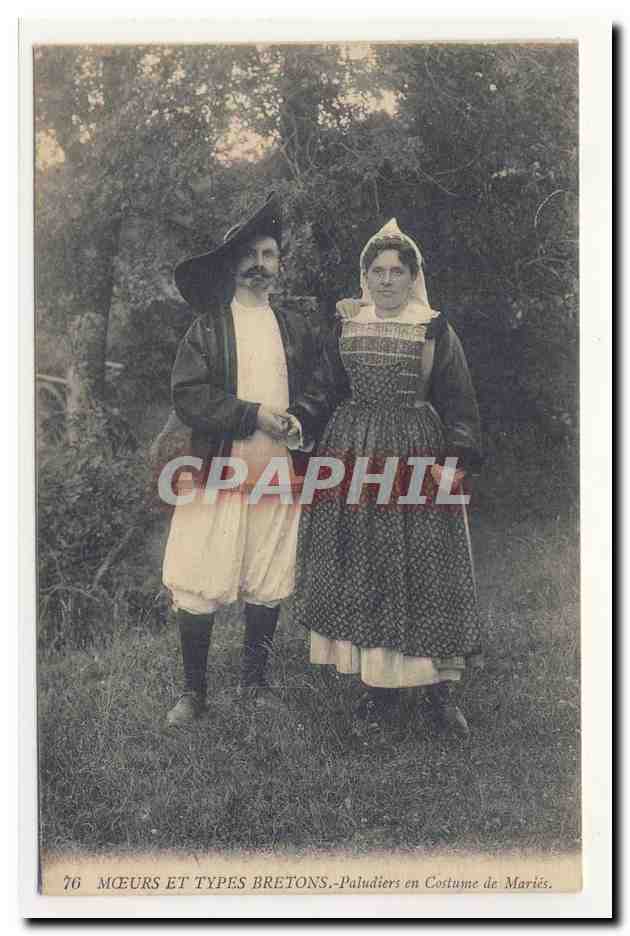 moeurs et types bretons paludiers en costume de maries costume folklore animation TOP CPA