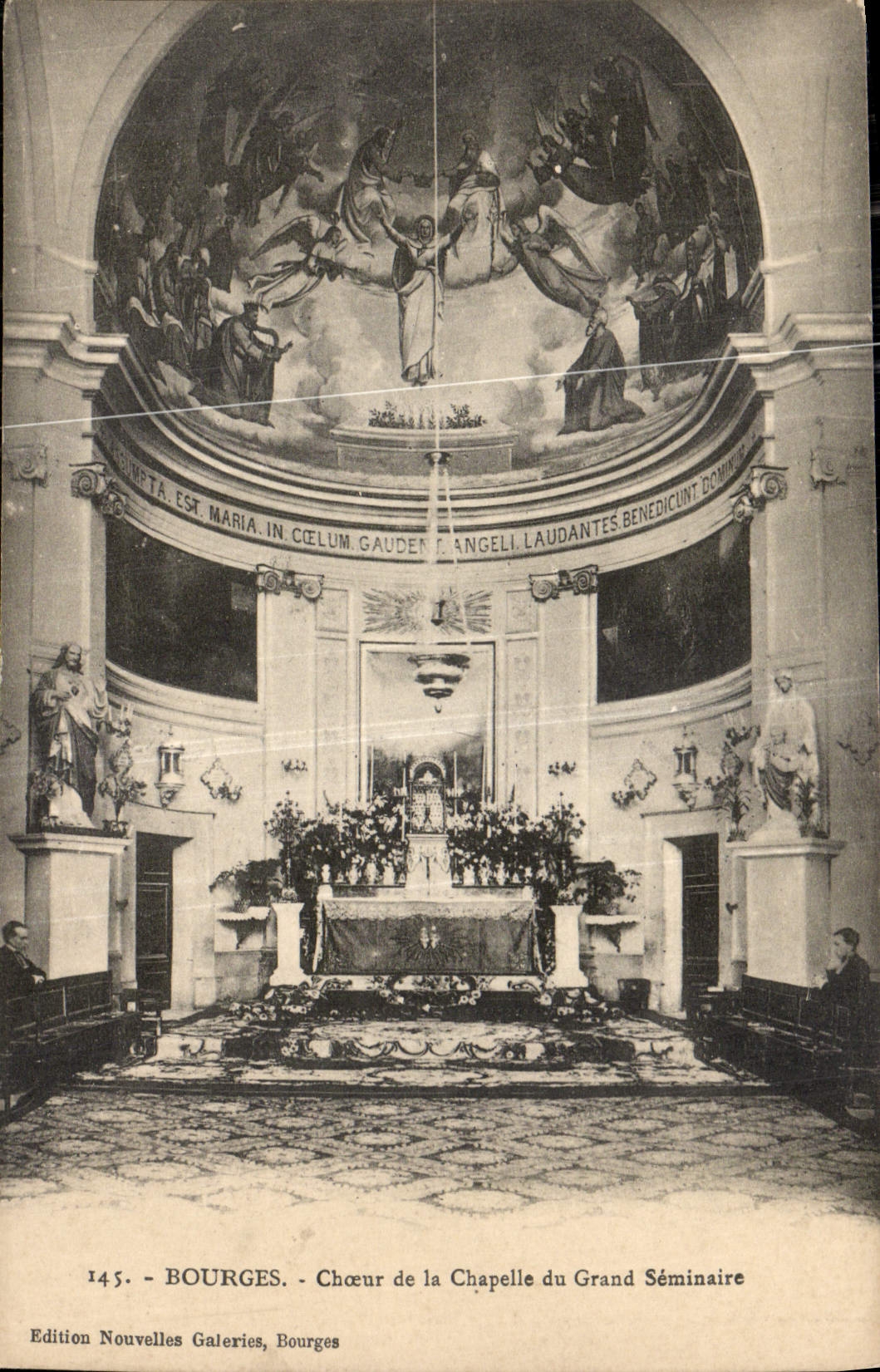 CPA Bourges Choeur de la Chapelle du Grand Seminaire 
