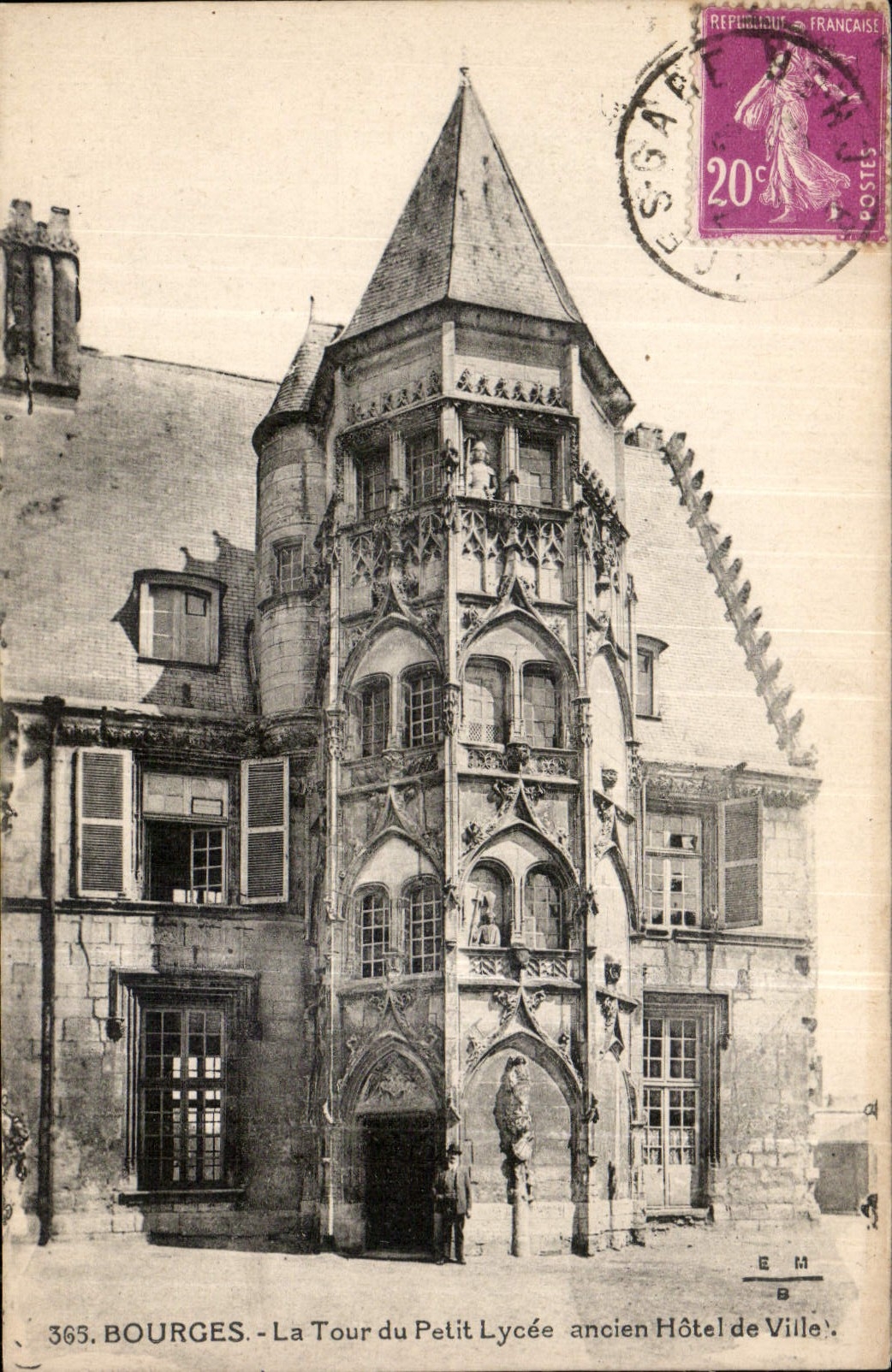 CPA Bourges La Tour du Petit Lycee ancien Hotel de Ville 