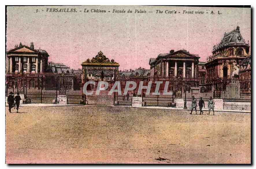 CPA Versailles Le Chateau Facade du Palais 