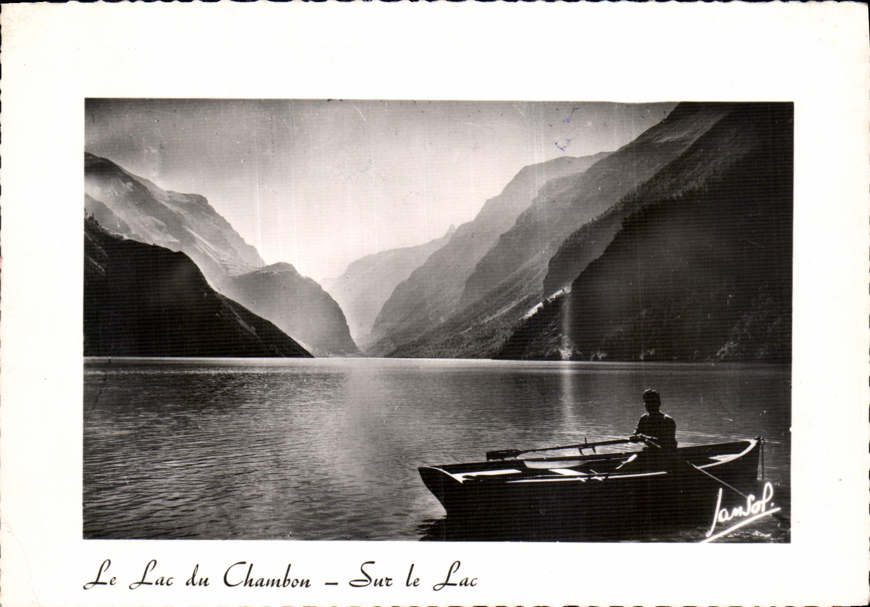 CPM Le Lac du Chambon Sur le Lac 