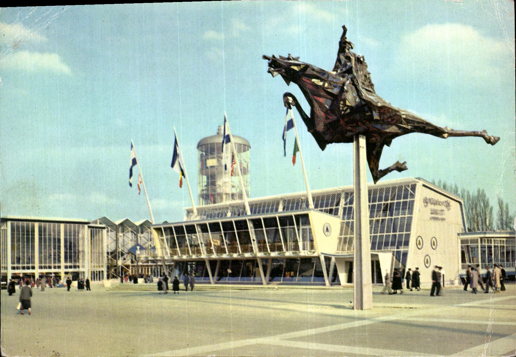 CPM Esplanade Allegorie des 4 fils Aymon 