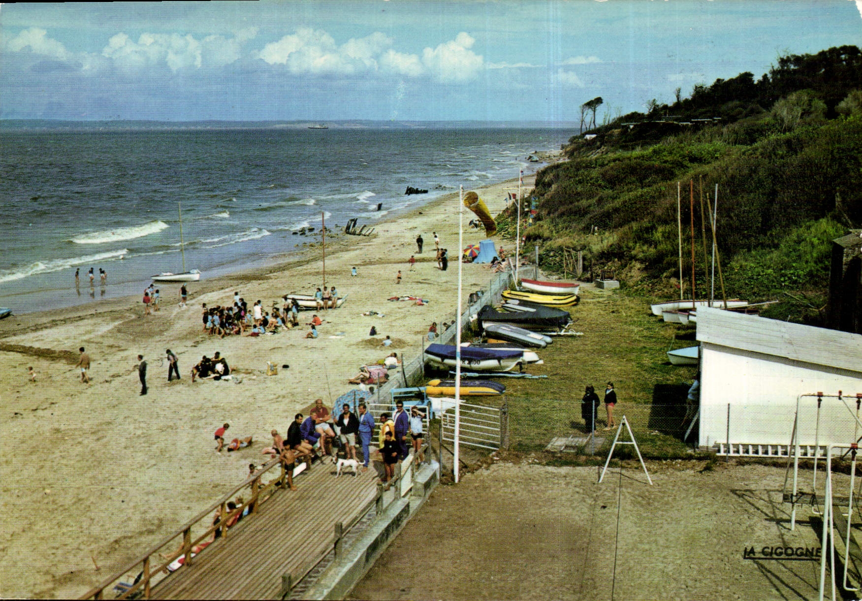 CPM Normandie France Villerville Le Club Nautique Le Casino l'Eglise la rue principale 