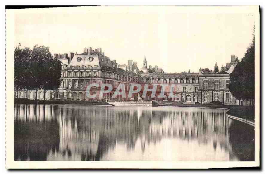 Schloss Fontainebleau — Ansicht des Wasserbeckens — Ansichtskarte Nr. 141