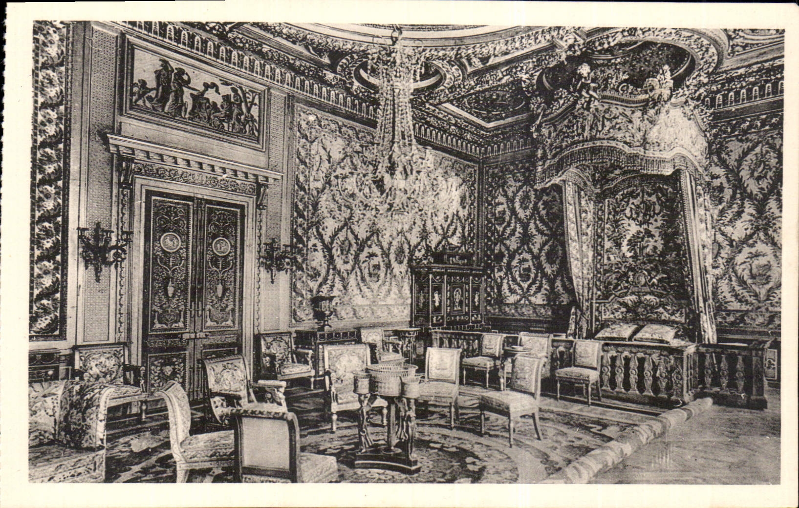 CPA Chateau de Fontainebleau Chambre de Marie Antoinette 