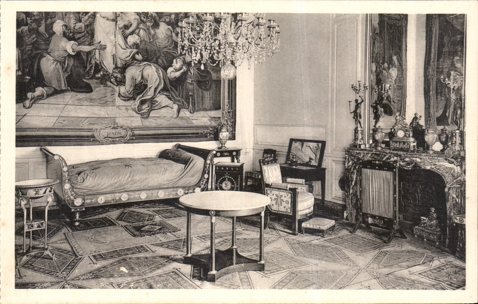 Schloss Fontainebleau — Die Kammer des Papstes — CPAPHIL n°32