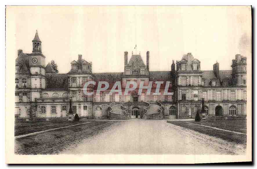 Château de Fontainebleau — vue d'ensemble — Édition des Musées Nationaux, n°1 - Recto
