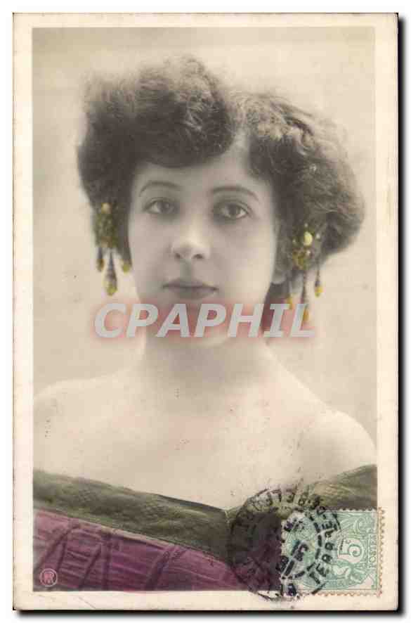 Jeune femme — portrait — CPAPHIL