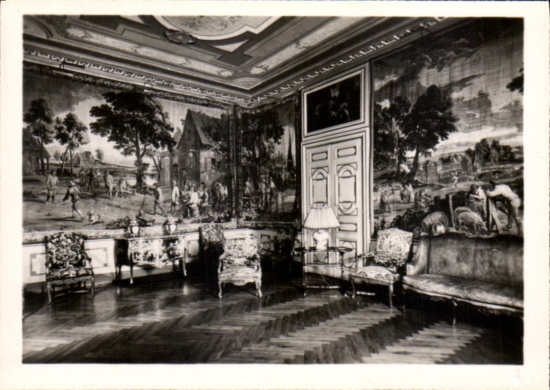 CPM Le Chateau de Cheverny Le Petit Salon 