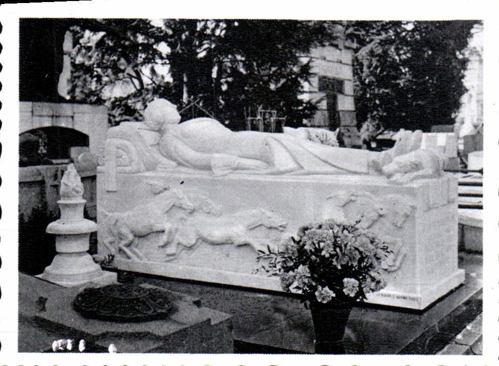 CPM Milano Cimitero Monumentale Monumento Wanda Mantovani 