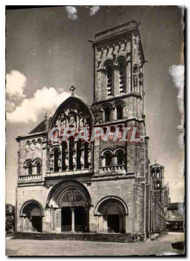 CPM Vezelay  Eglise Abbatiale Sainte Madeleine 