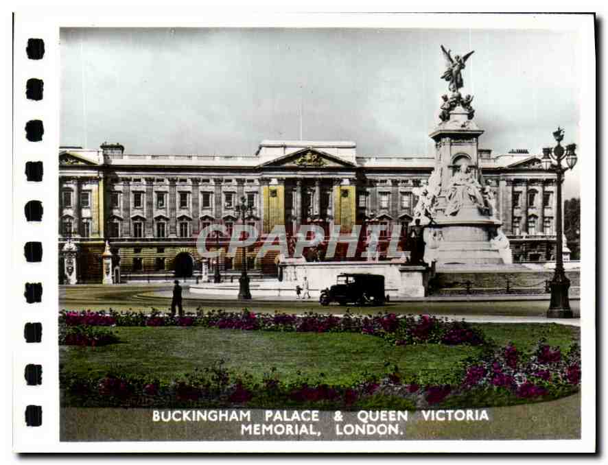 CPM Buckingham Palace and Queen Victoria Memorial London 