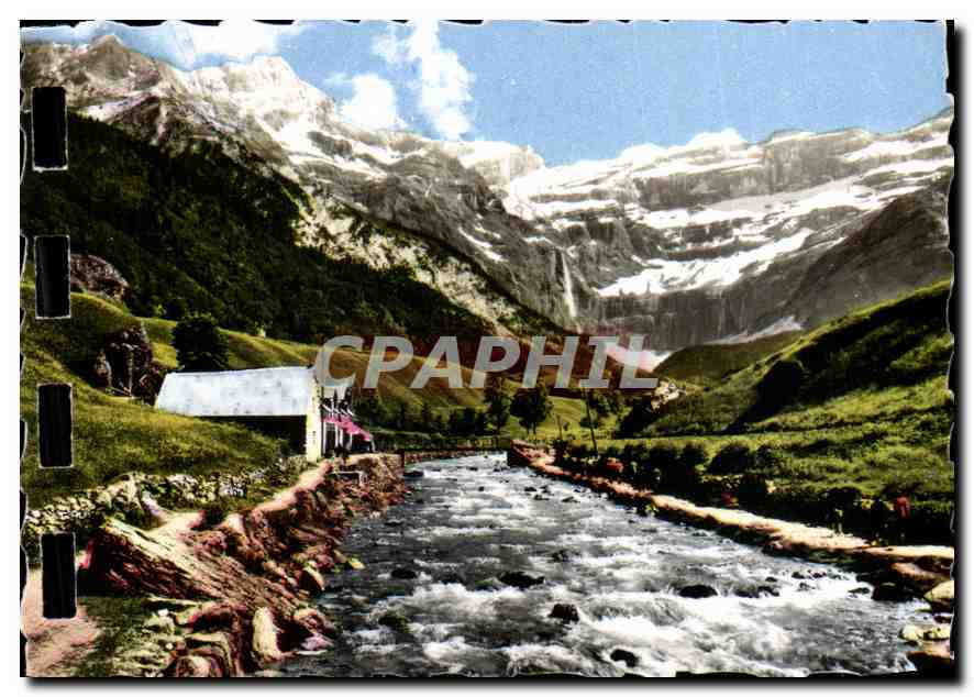 CPA Gavarnie Le Cirque Le Gave La Chaumiere 