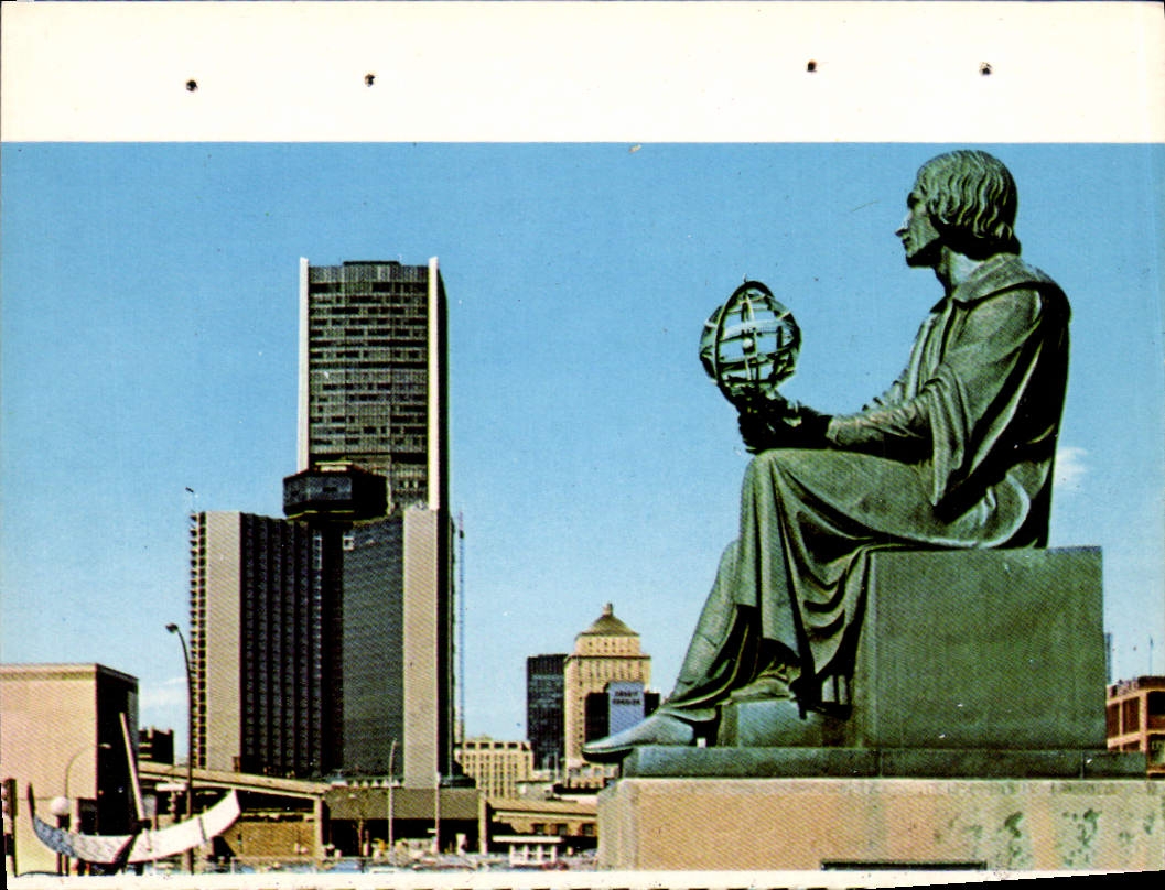 CPM Montreal Quebec Monument de Kopernik Hotel Hyatt 
