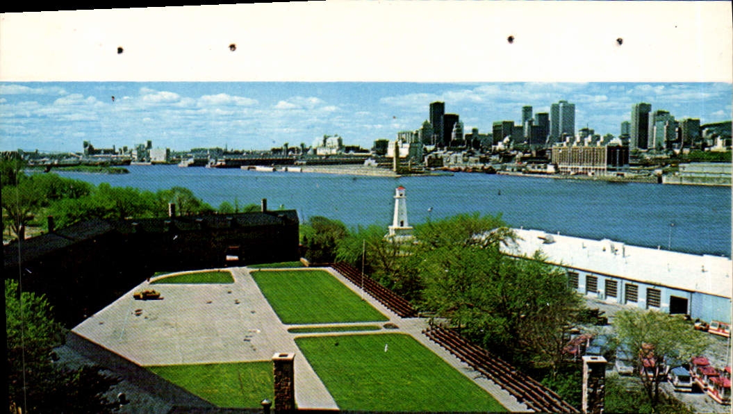 CPM Montreal Quebec Le Vieux fort de l'Ile Sainte Helene accueille en ete deux campagnies de militai