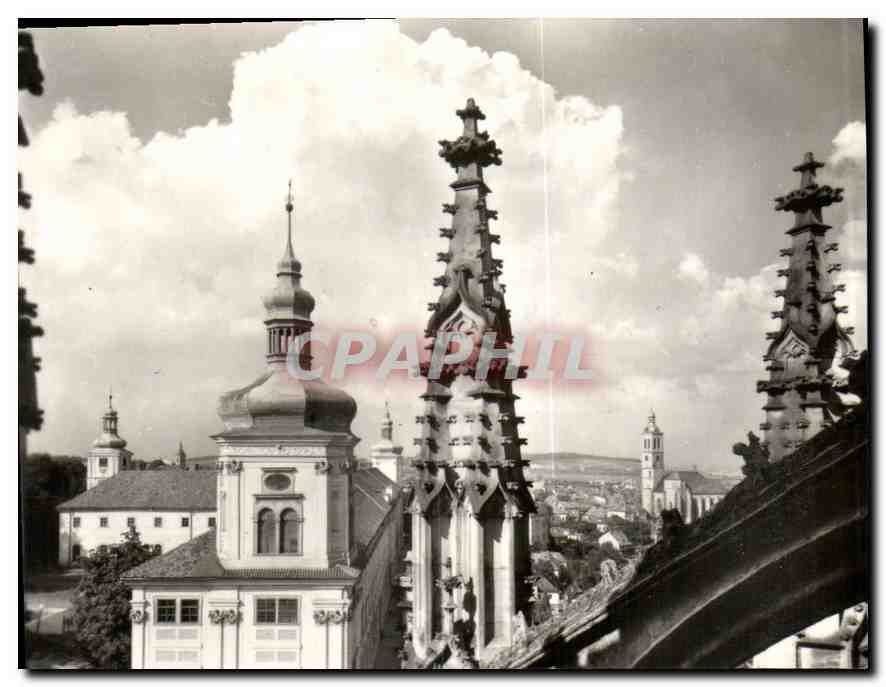 Vue du château de Vlašský dvůr — Vrchol svatoborbského chrámu — Photo V. Hyhlík, n° 078656