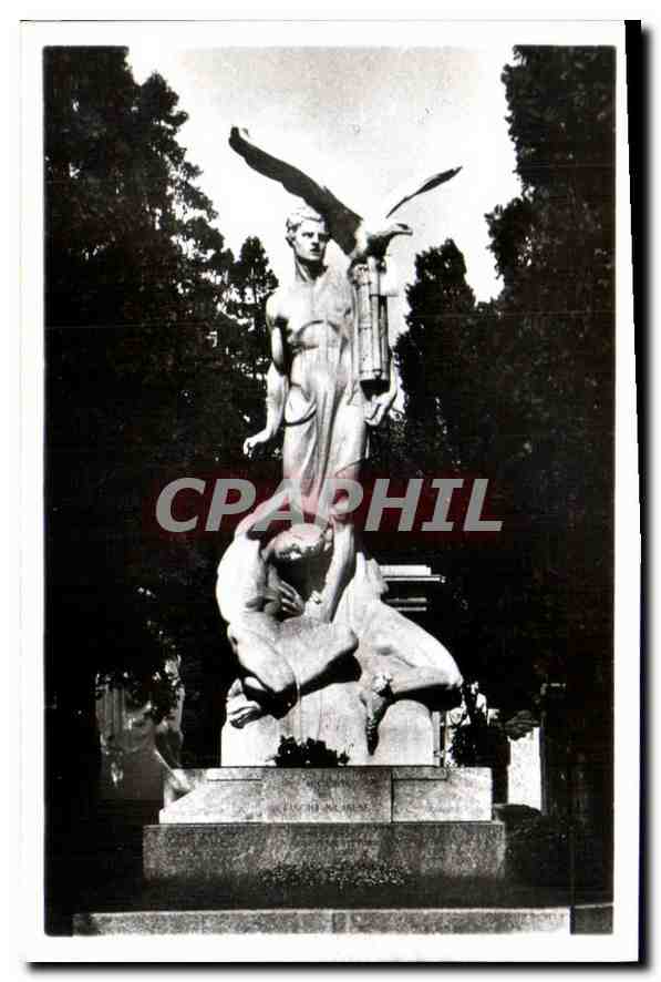 CPM Milano Cimitero Monumentale Monument aux Fascistes Tombes pour la Partie 