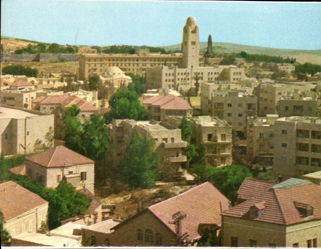 CPM Vue Partielle de la nouvelle ville au milieu le batiment du YMCA l'hotel Roi David l'Abbaye de l