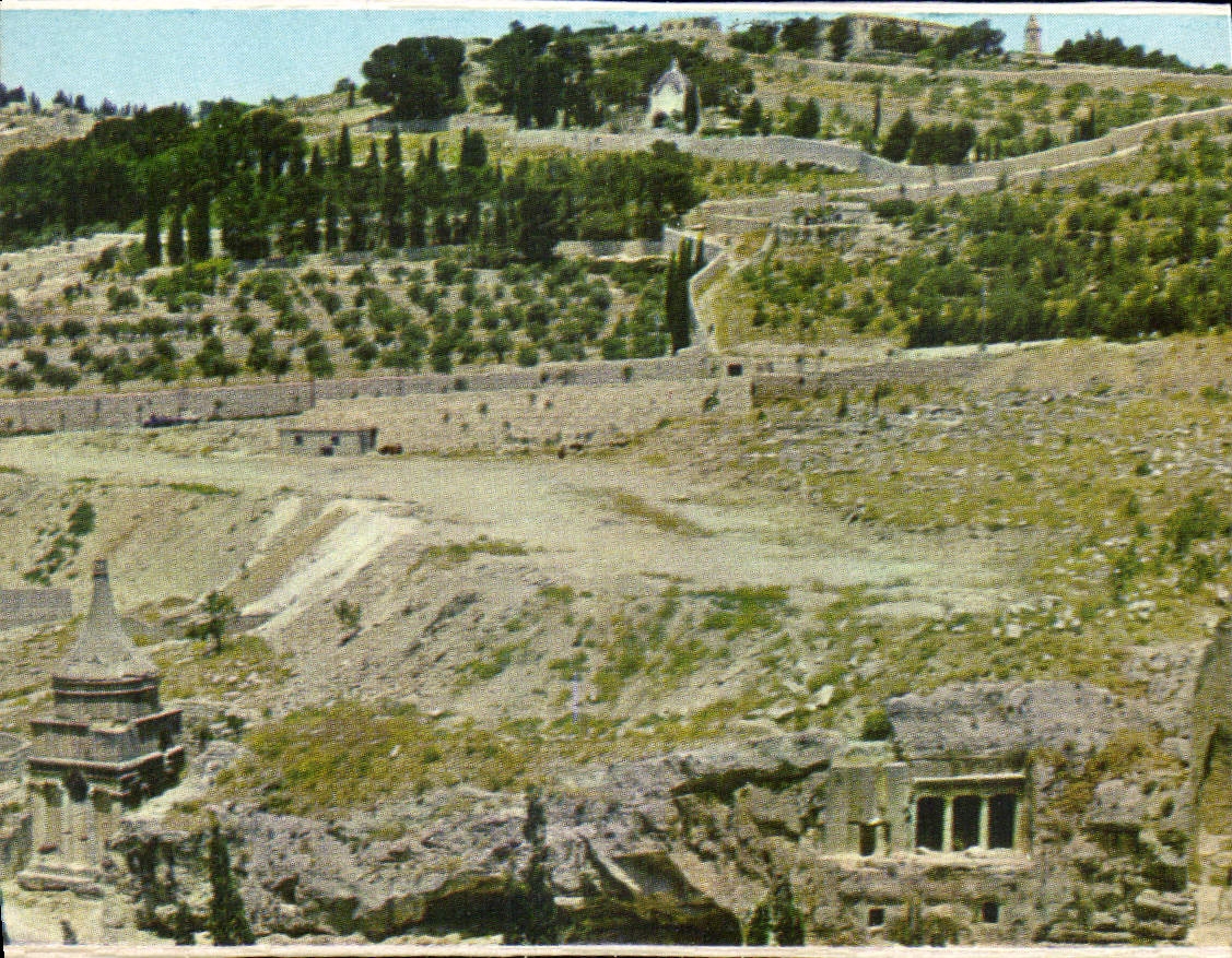 CPM Le Mont des Oliviers Tombeaux des Prophotes et d'Absalon 