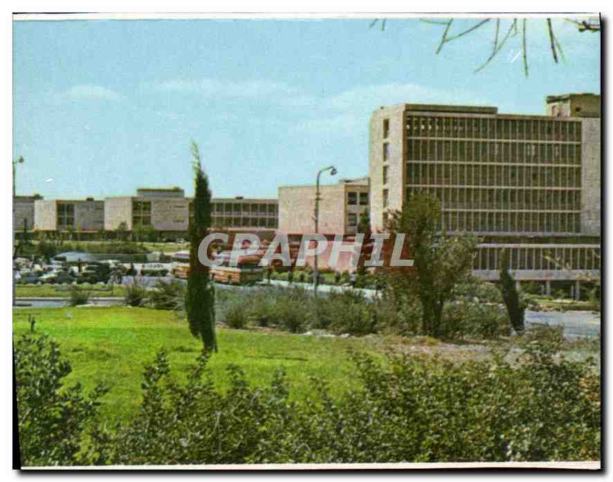 CPM L'Universite hebraique vue partielle des alentours avec le batiment Sherman 