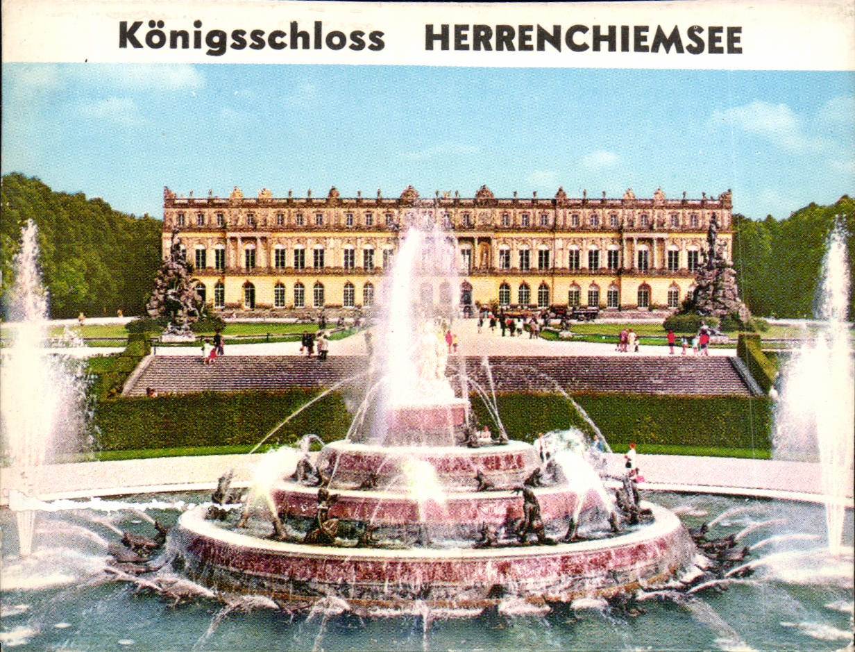 CPM Chateau de Herrenchiemsee Edifie par Ludwig II de Baviere sur l'Ile Herrenchiemsee 