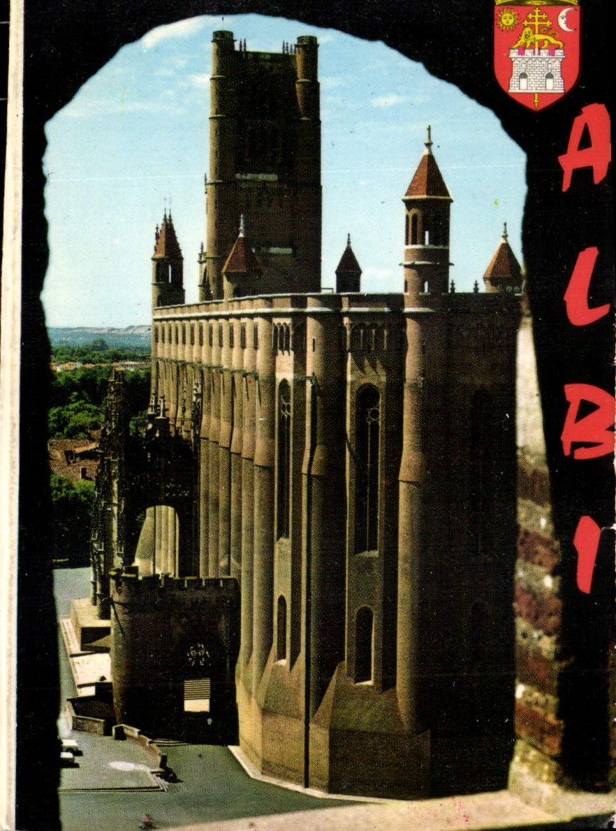 CPM Albi Tarn la Basilique Ste Cecile XIII S vue du Donjon de la Collegiale St Salvy 