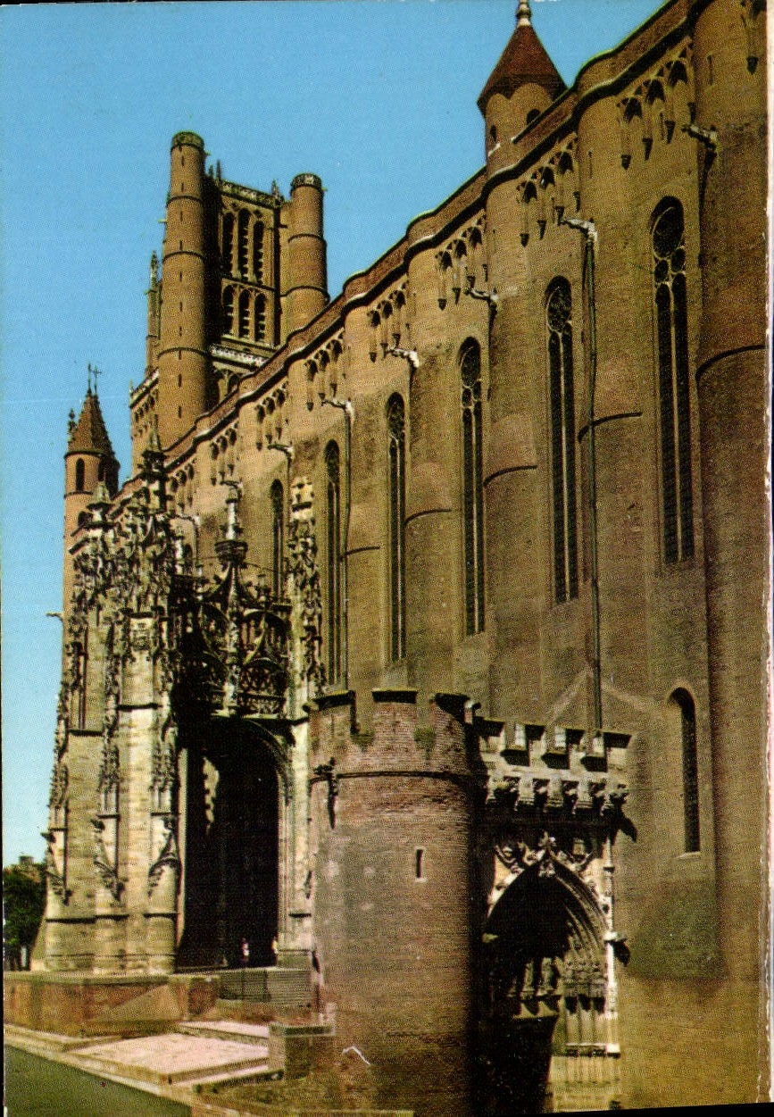 Albi — La Basilique Sainte-Cécile (XIIIe s.), le Portail Dominique de Florence (début XVe s.) et le Baldaquin (XVIe s.) — CPAPHIL