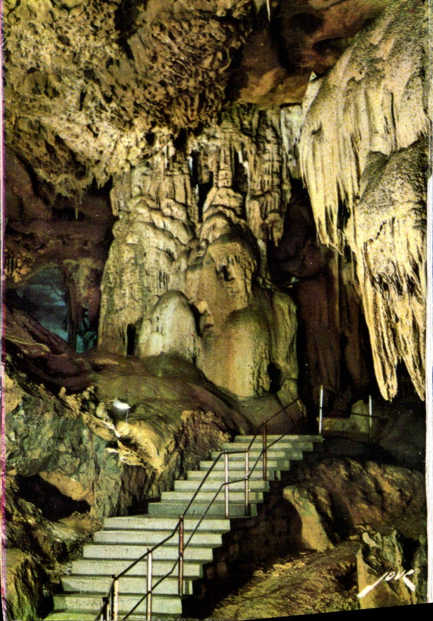 CPM Les Grottes de Betharram H P Colonne Geante 