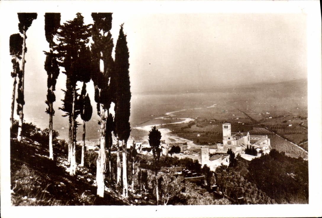 CPM Assisi Veduta della Chiesa di S Francesco dalla Rocca 