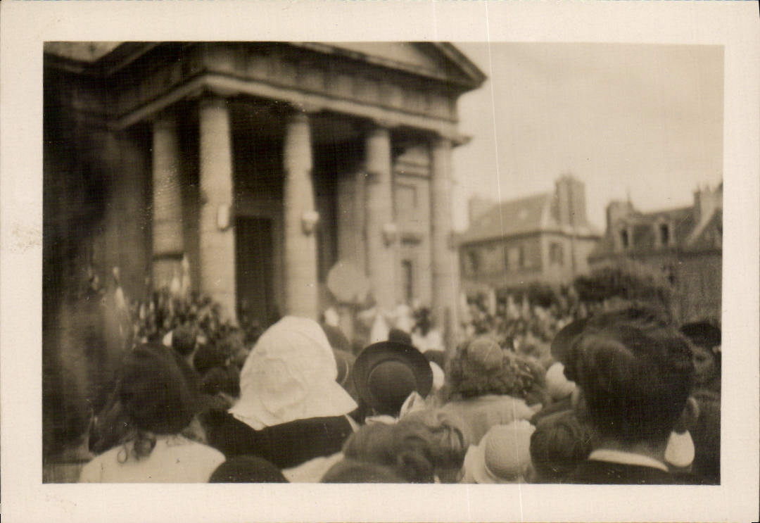 Photo Procession
