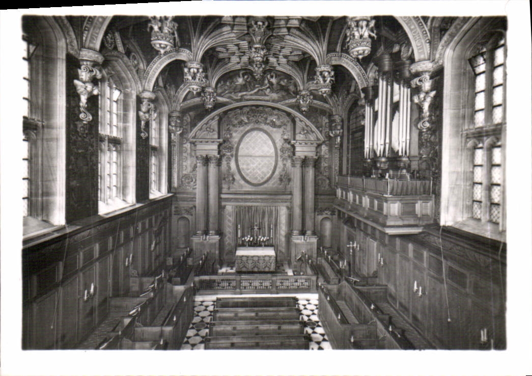 CPM Hampton Court Palace The Chapel Royal 