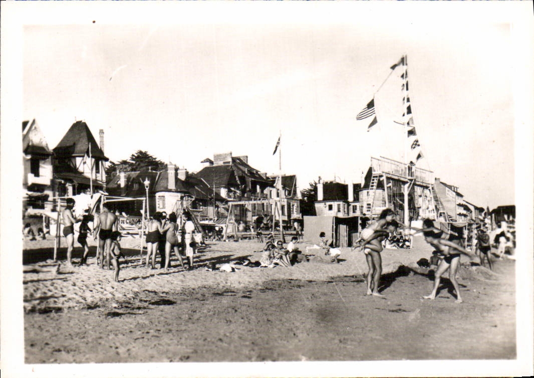 CPM La Baule Jeux sur la Plage 