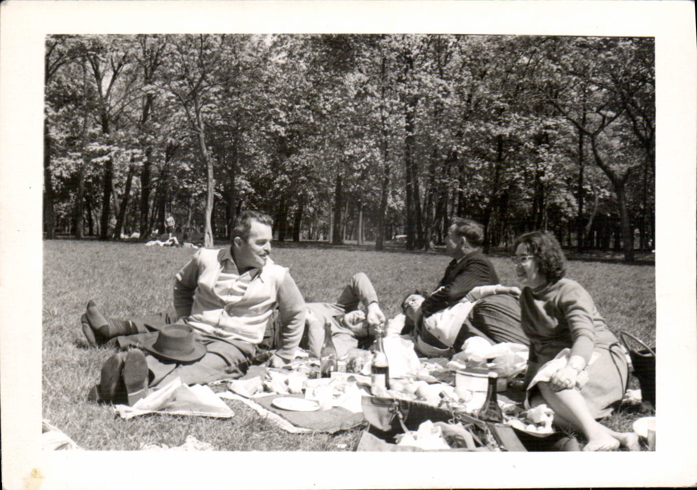 Photo Dejeuner dans l'herbe