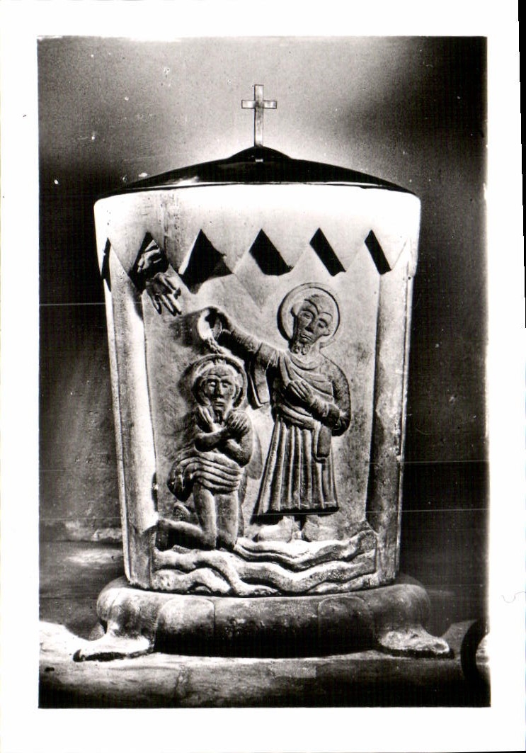 CPM L'Eglise de Germigny des Pres Fonts Baptismaux 