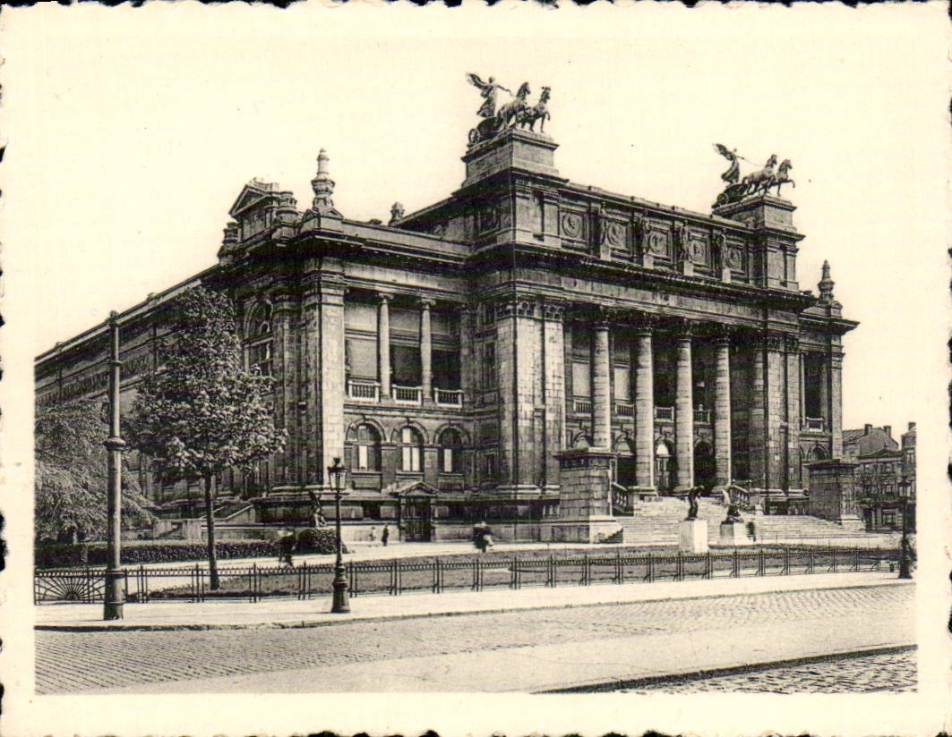 CPM Antwerpen Anvers Musee Royal des Beaux Arts 