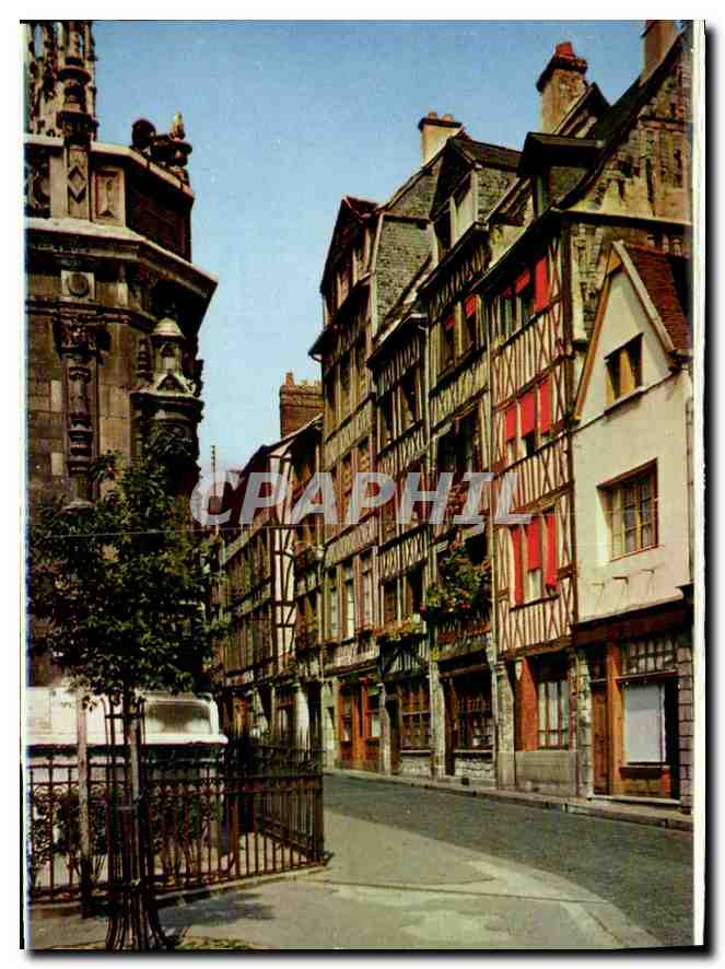 CPA Vieilles Maisons vers l'eglise Saint Maclou Photo Hauville Rouen 