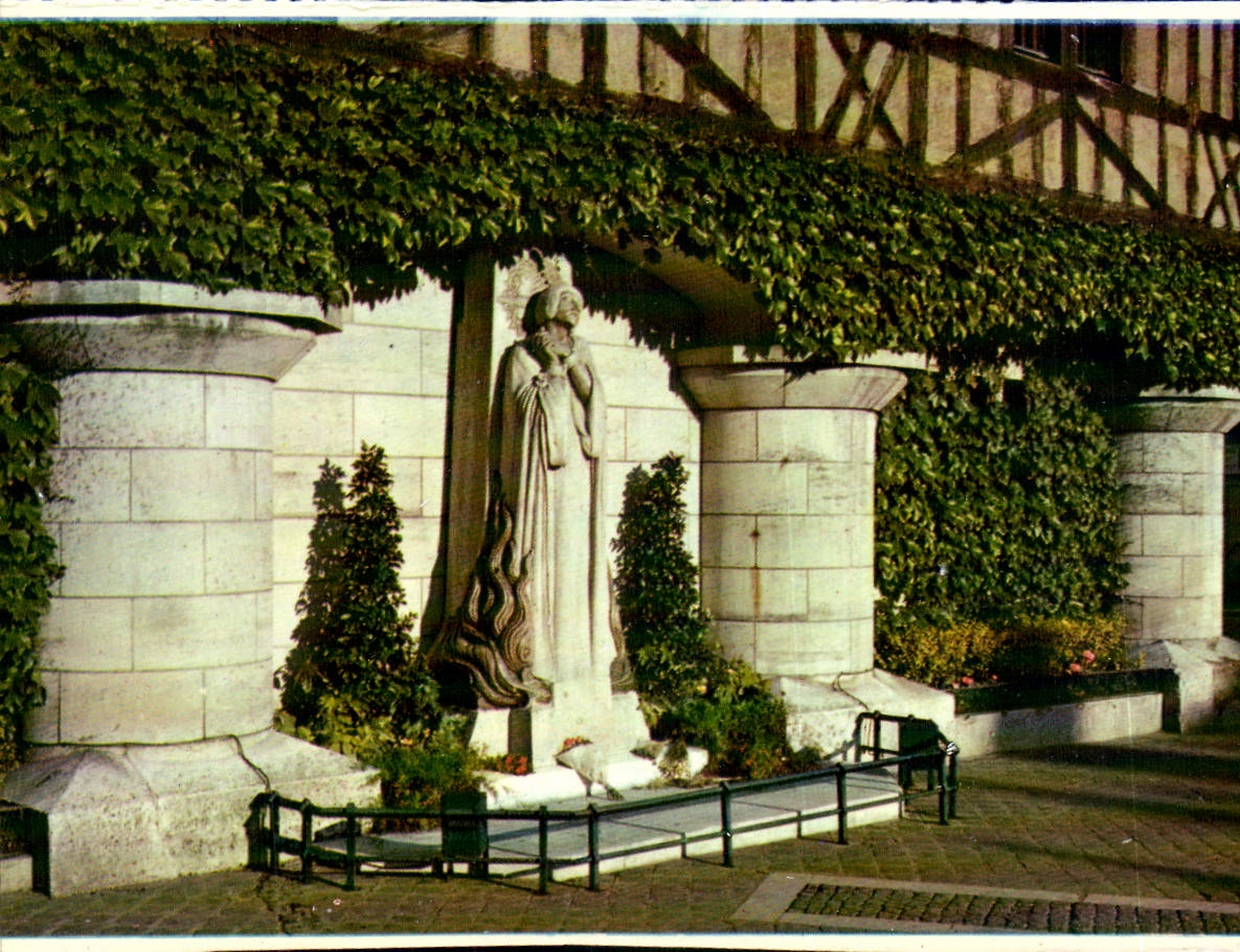 CPA Statue de Jeanne d'Arc Real del Sarte Sculpteur SPA Paris 