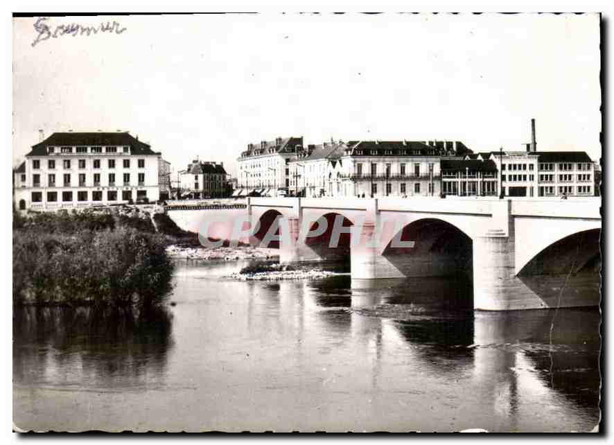 CPM Saumur M et L le pont des cadets et les nouveaux immeubles 