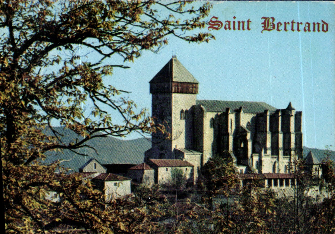 CPM St Bertrand de Comminges   Saint Bertrand Vue generale 