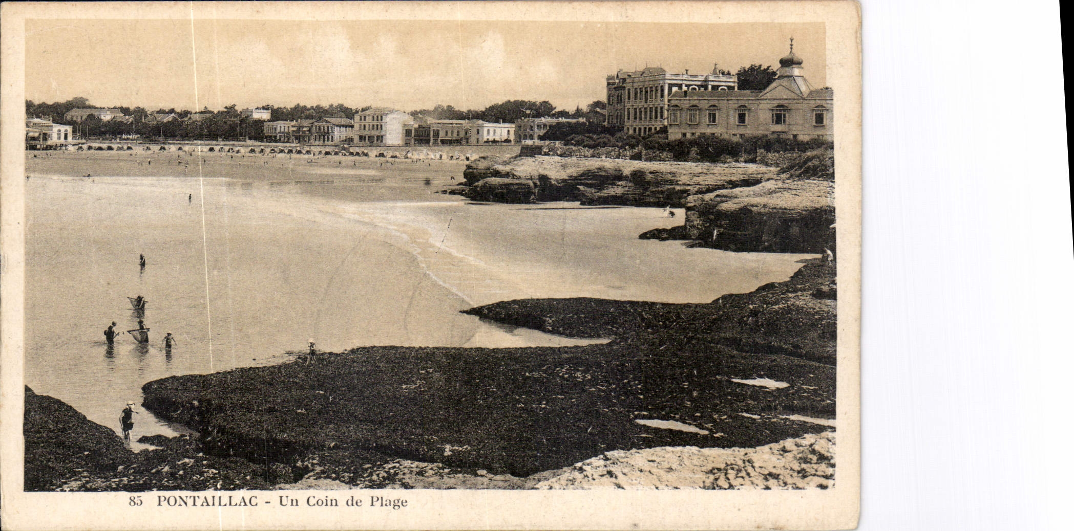 CPA Pontaillac un coin de plage 
